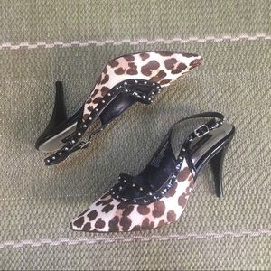 White House Black Market Jacquie Slingback